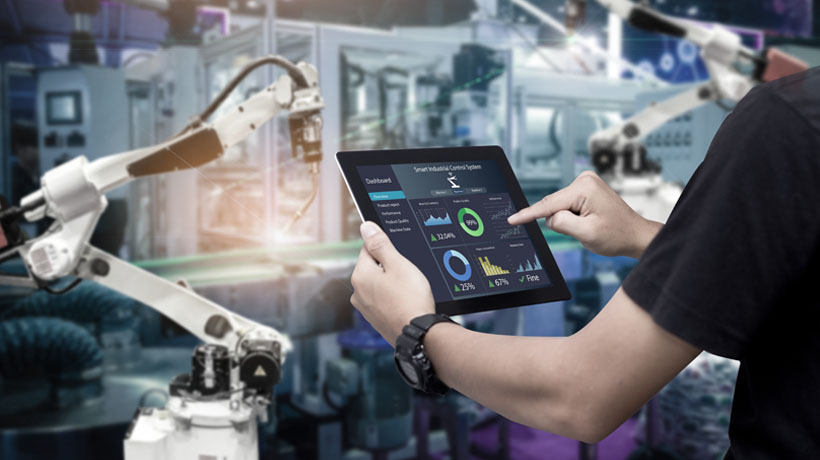 Collaborative Robot with AI Accelerate Analysis